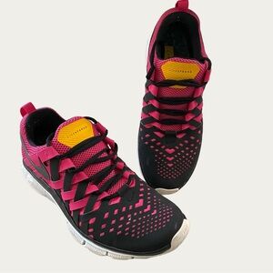Nike Free Trainer 5.0  - Livestrong- Vivid Pink Sneakers Men’s 10.5